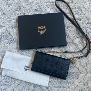 Like new. Mcm crossbody